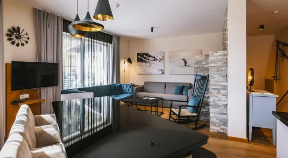 3-BR Deluxe Penthouse