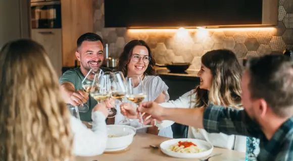 Ab 3 Nächten 20% Rabatt im Elements Resort Zell am See ✓ Frühstück ✓ Außenpool, Sauna & Wellnessbereich ► Jetzt buchen!