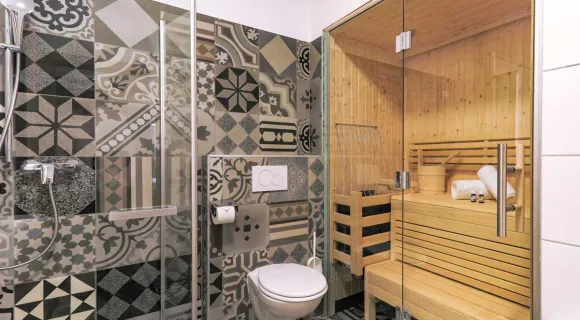 2-Bedroom Deluxe Apartment with Sauna
