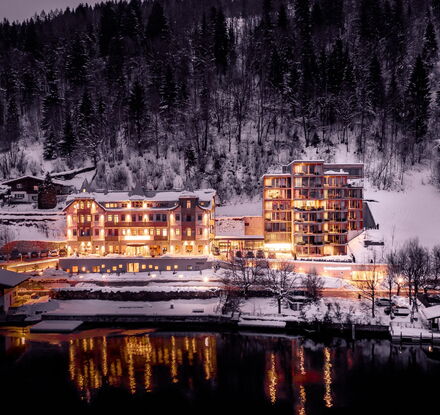 Außenansicht der Residence Bellevue Zell am See Winter