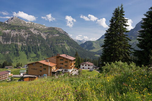 View of Hotel Burgwald in summer