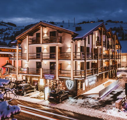 Winter night 24 by AvenidA Winter night 24 by AvenidA