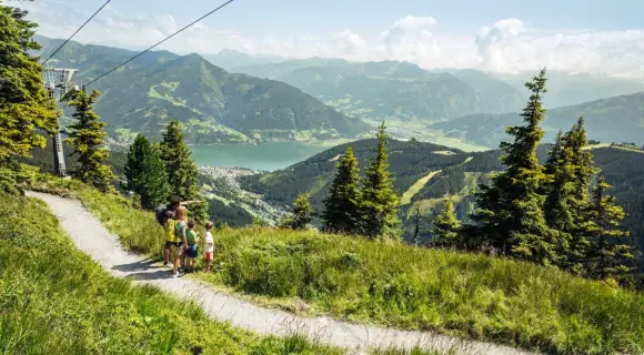 Familienpaket im The House Zell am See ✓ Kinder gratis ✓ Frühstück ✓ Sauna & Wellnessbereich ► Jetzt buchen!