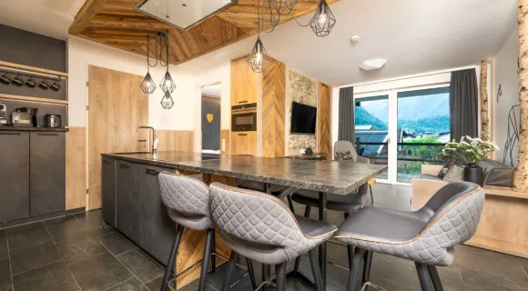 1-Bedroom Suite
